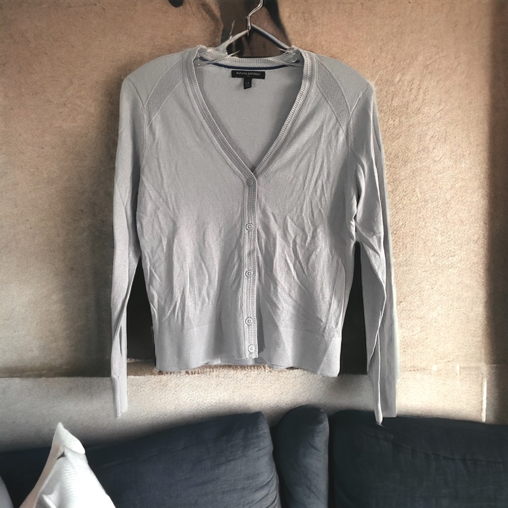 Banana Republic button sweater/cardigan - women Small Petite